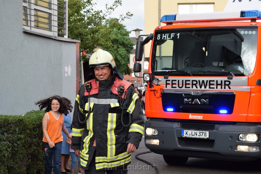 Feuer Koeln Vingst Wuerzburgerstr P12.JPG